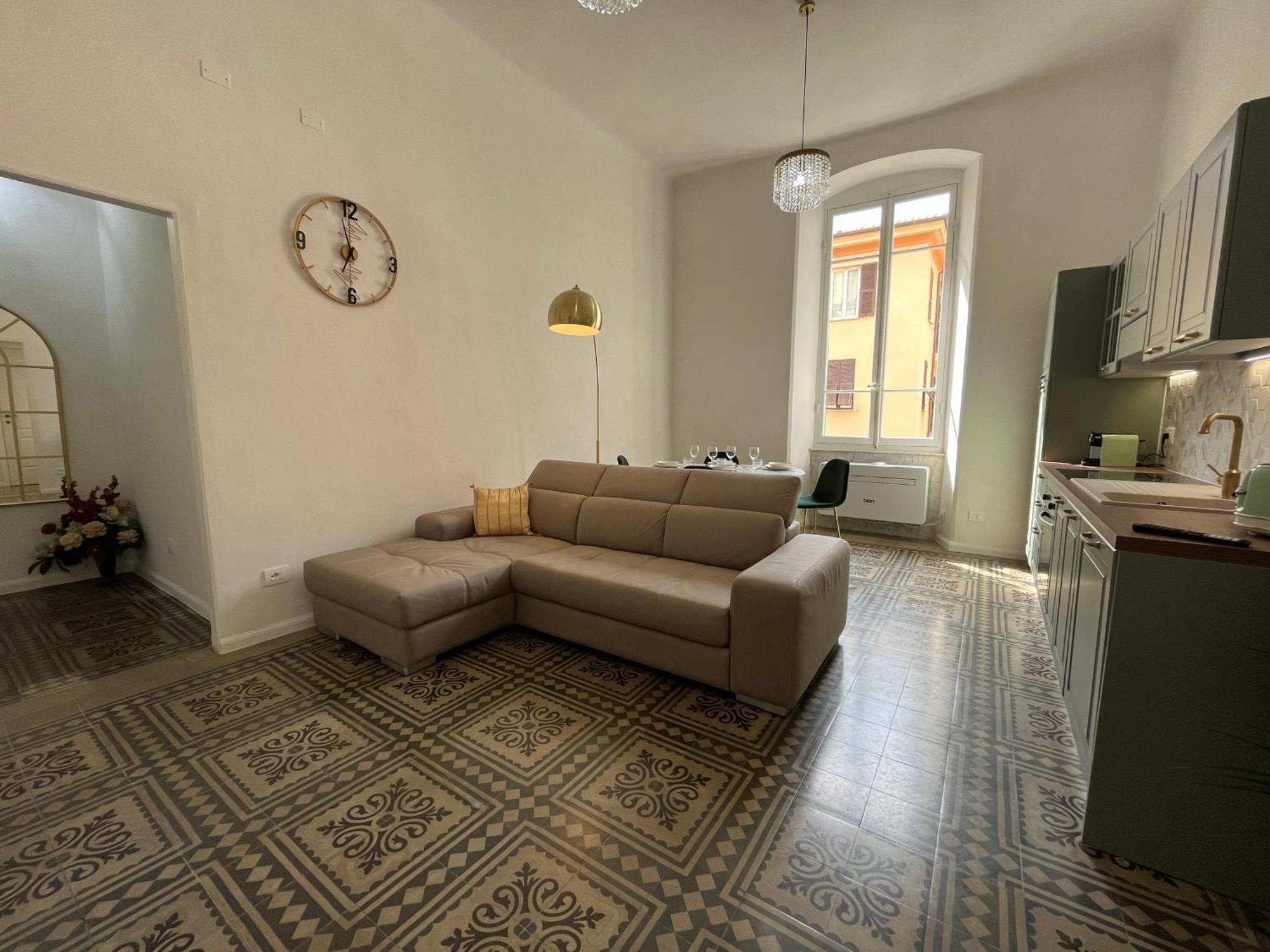 Ca Nell'Umbertino - A 150 Mt Dalla Stazione La Spezia Kültér fotó